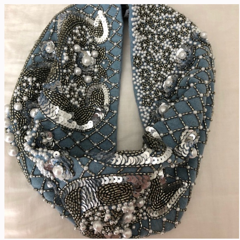 Mignonne Gavigan Le Charlot Pearl